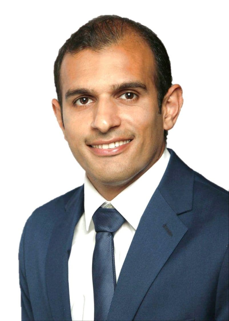 Dieses Bild zeigt Dr. Mahdi Dadfar